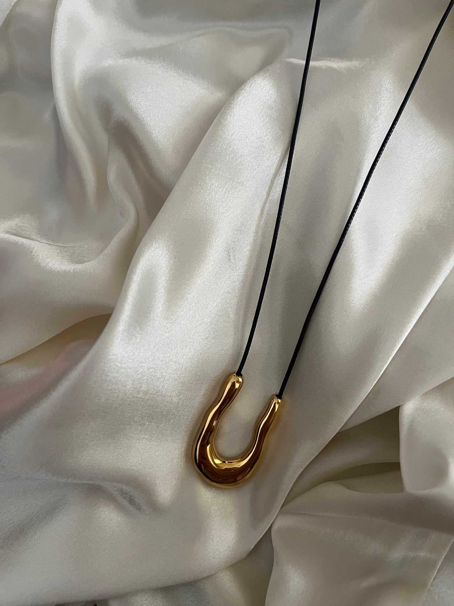 'Petal' Steel Cord Necklace