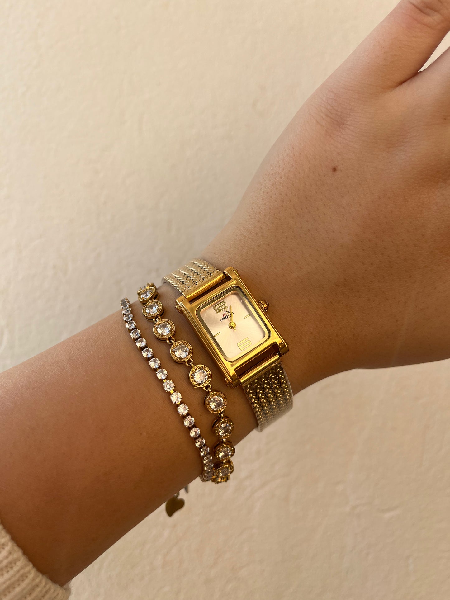 Γυναικείο Αδιάβροχο Ρολόι Ανοξείδωτο Ατσάλι με Vintage Design 'Luxury Quartz'