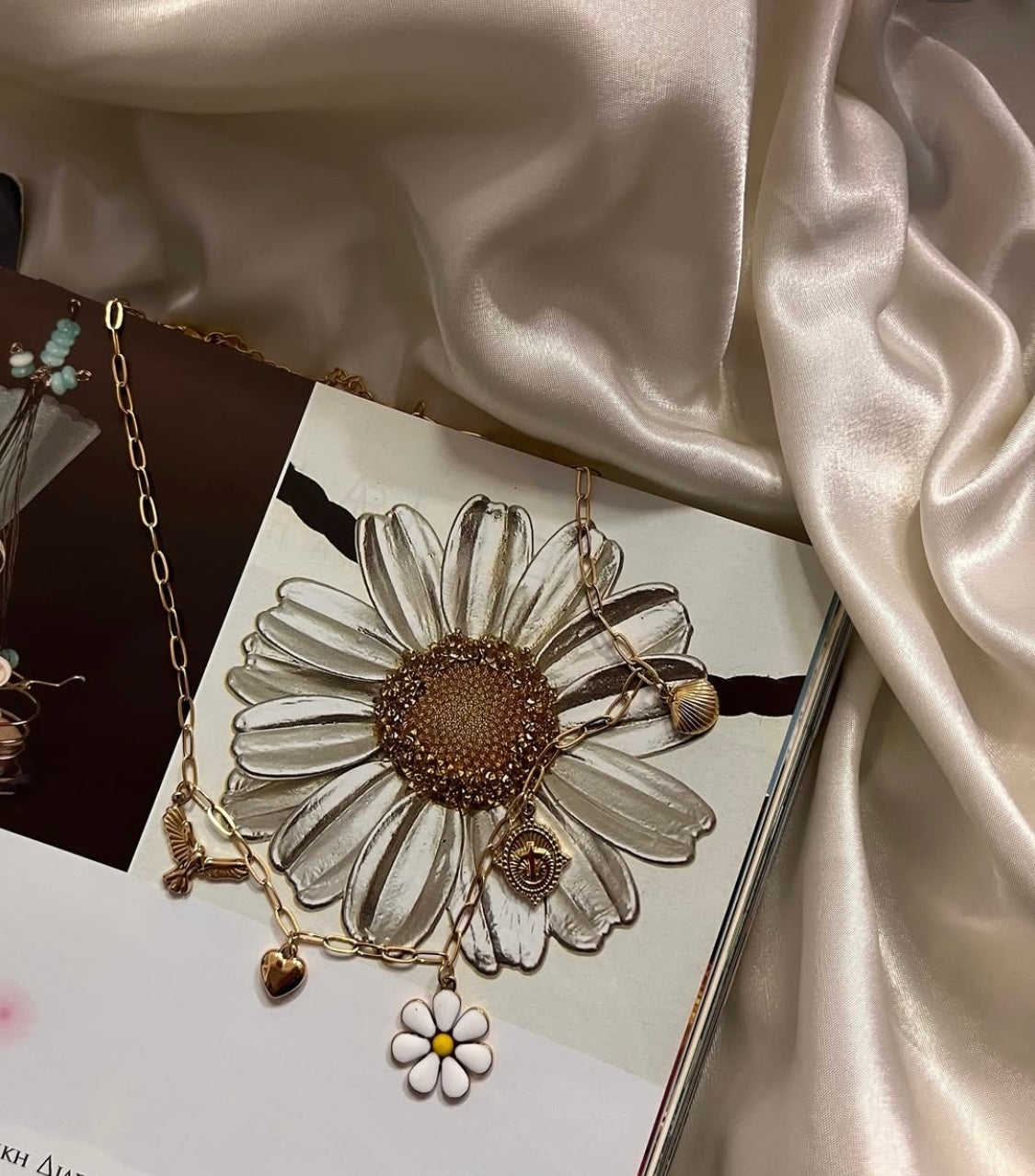 Steel Necklace with Charms "Margaret" – Romantic & Modern