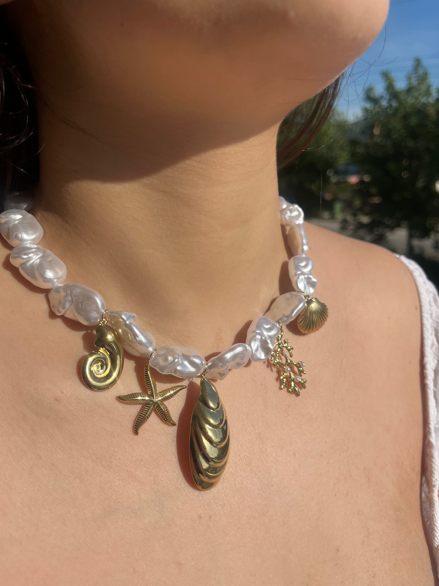 Charms Amorgos – Χειροποίητο Ατσάλινο Κολιέ με Ημιπολύτιμες Πέτρες