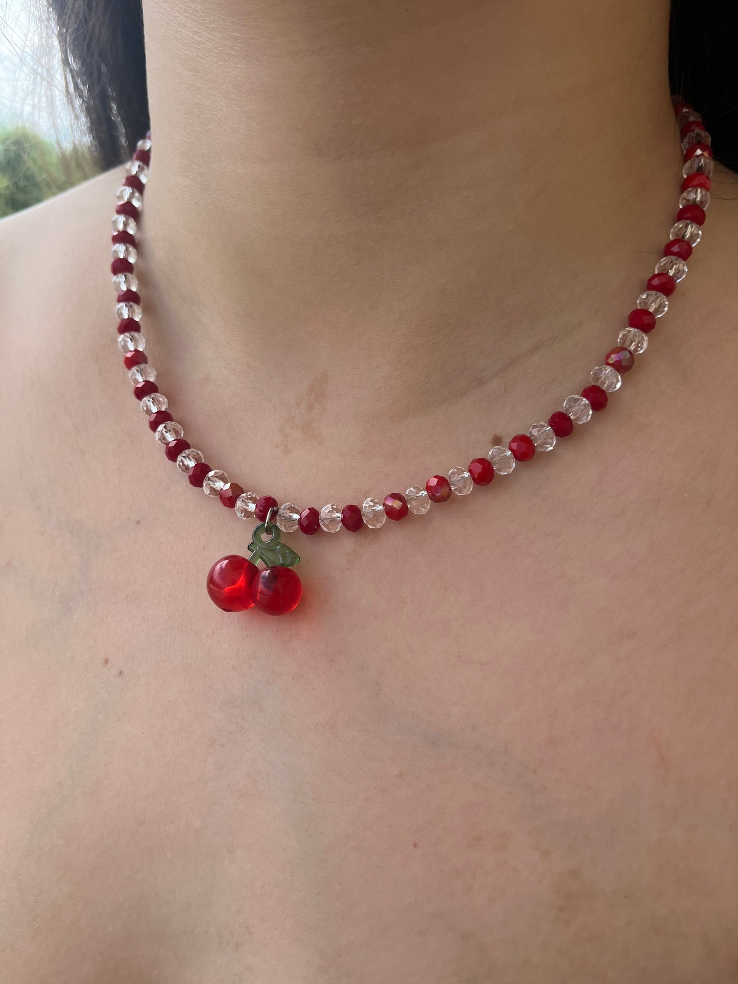 Κολιέ Χειροποίητο Ατσάλινο με Χάντρες 'Cherry'