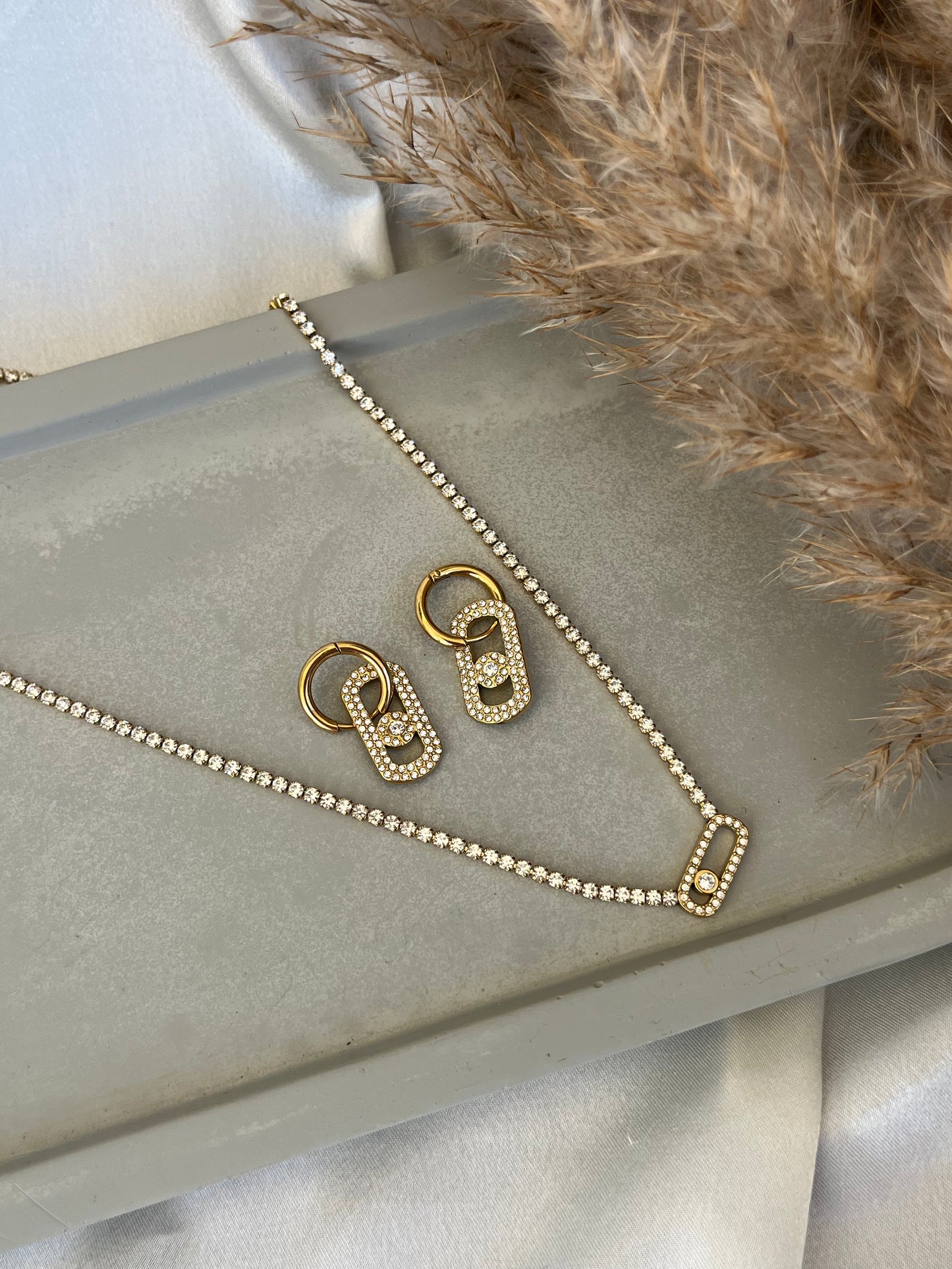 Σκουλαρίκια Ατσάλινα Κρικάκια με Ζιργκόν 'Noemie'