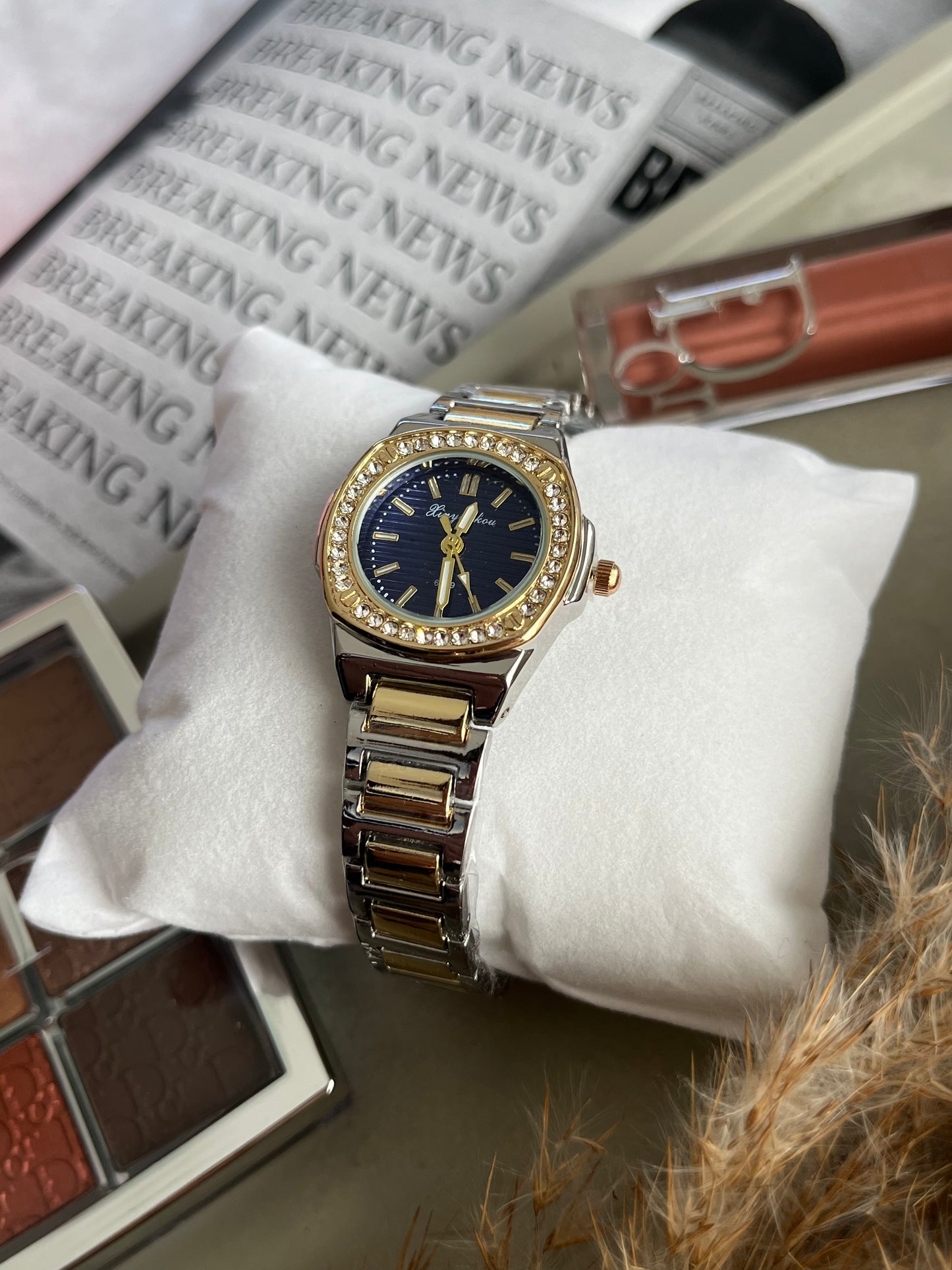 Ρολόι Ατσάλινο με Στρόγγυλο Μπλε Καντράν και Ζιργκόν 'Ayanna'