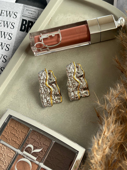 Σκουλαρίκια Ατσάλινα Καρφωτά Ανάγλυφα 'Abstract Cubes'