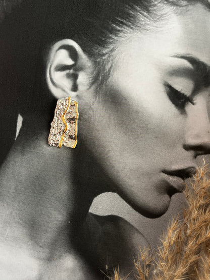 Σκουλαρίκια Ατσάλινα Καρφωτά Ανάγλυφα 'Abstract Cubes'