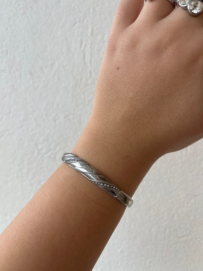 Χειροπέδα Βραχιόλι Ατσάλινο με Κλιπ και Ζιργκόν 'Vintage Chic'