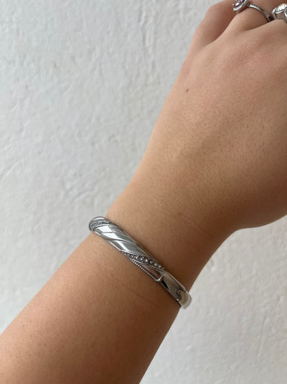 Χειροπέδα Βραχιόλι Ατσάλινο με Κλιπ και Ζιργκόν 'Vintage Chic'